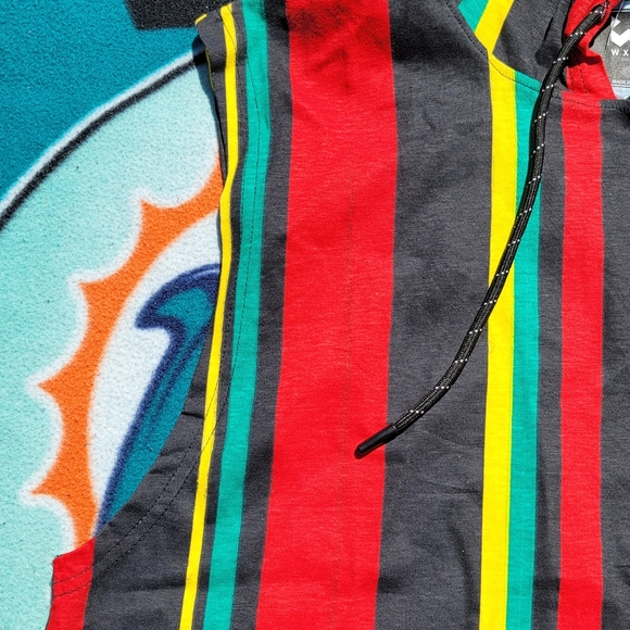 WXYZ Sleeveless Shirt Hoodie Large NWT - Picture 4 of 5